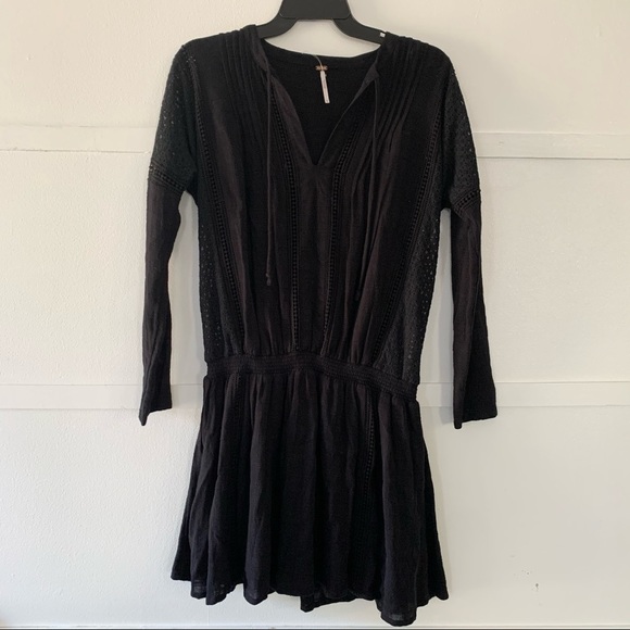 Free People crochet Black Long Sleeve Short Casual Dress size xs - Picture 1 of 6